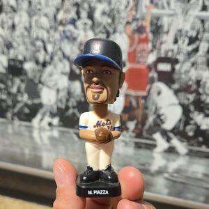 Vintage Mike Piazza New York Mets 3” Bobblehead Mini #31 (2002, MLB)